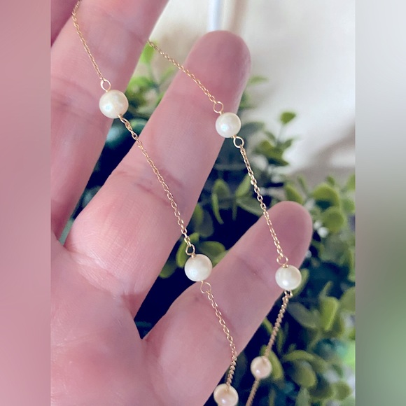 14K Gold Freshwater Pearl Station Necklace 16" Signed O.T.C 14Kt 3 grams - Picture 4 of 10